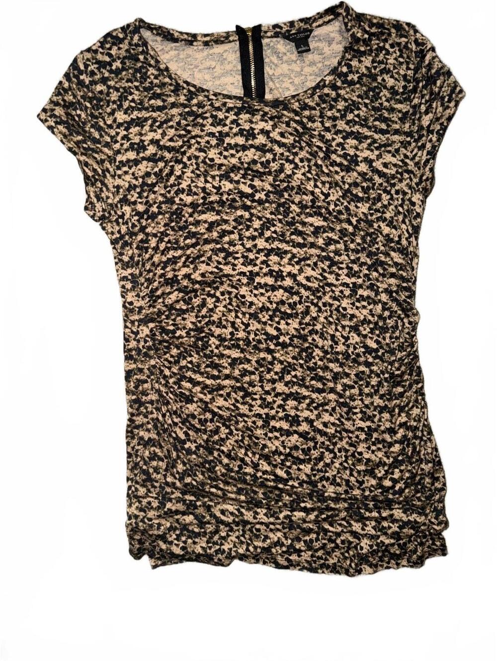 Ann Taylor animal print with zipper sz l